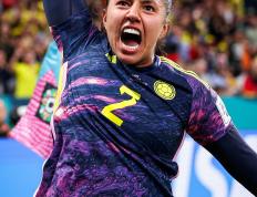 雷竞技-关于穆古鲁扎在德国队比赛中绝杀，大胜引发热议！的信息