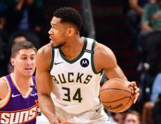 雷竞技-包含字母哥新星败北表现突出，独行侠前途光明！赢得满堂喝彩的词条