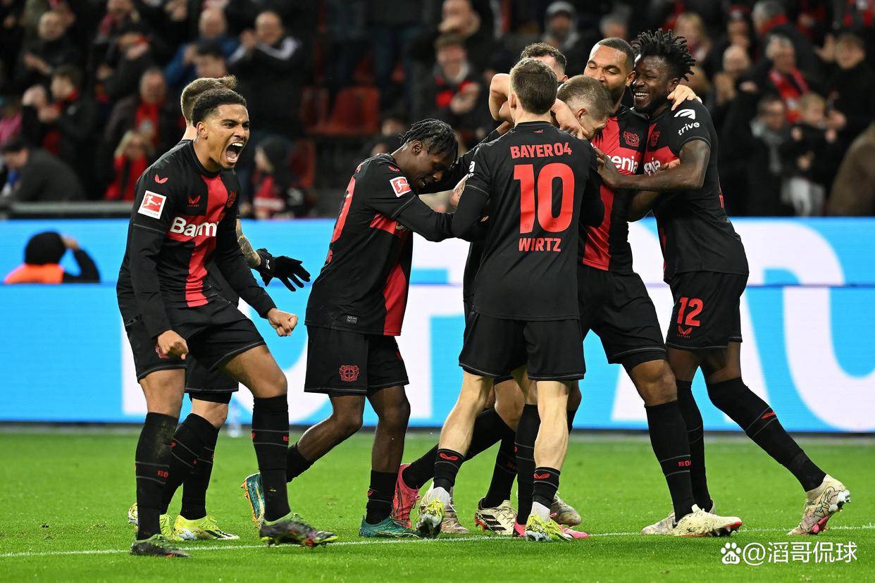 雷竞技-西甲清晨再迎强敌,门兴格拉德巴赫复出首秀,主帅态度:管理层满意,身体对抗强度拉满的简单介绍